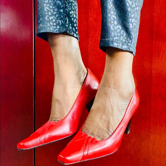 Ivan Troy Ami Red Italian Leather Women Pump - Picture 7 of 7